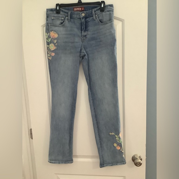Lucky Brand Boot Cut Embroidered Jeans - Picture 2 of 6